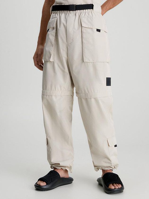 Calvin Klein USA 2-In-1 Wide Leg Cargo Mens Pants Beige 3859170-AW